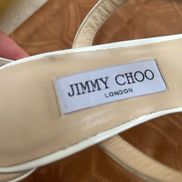 Womens JIMMY CHOO Thistle White & Gold T Strap Sandal Size 9.5 or 39.5 Italian - Picture 6 of 10